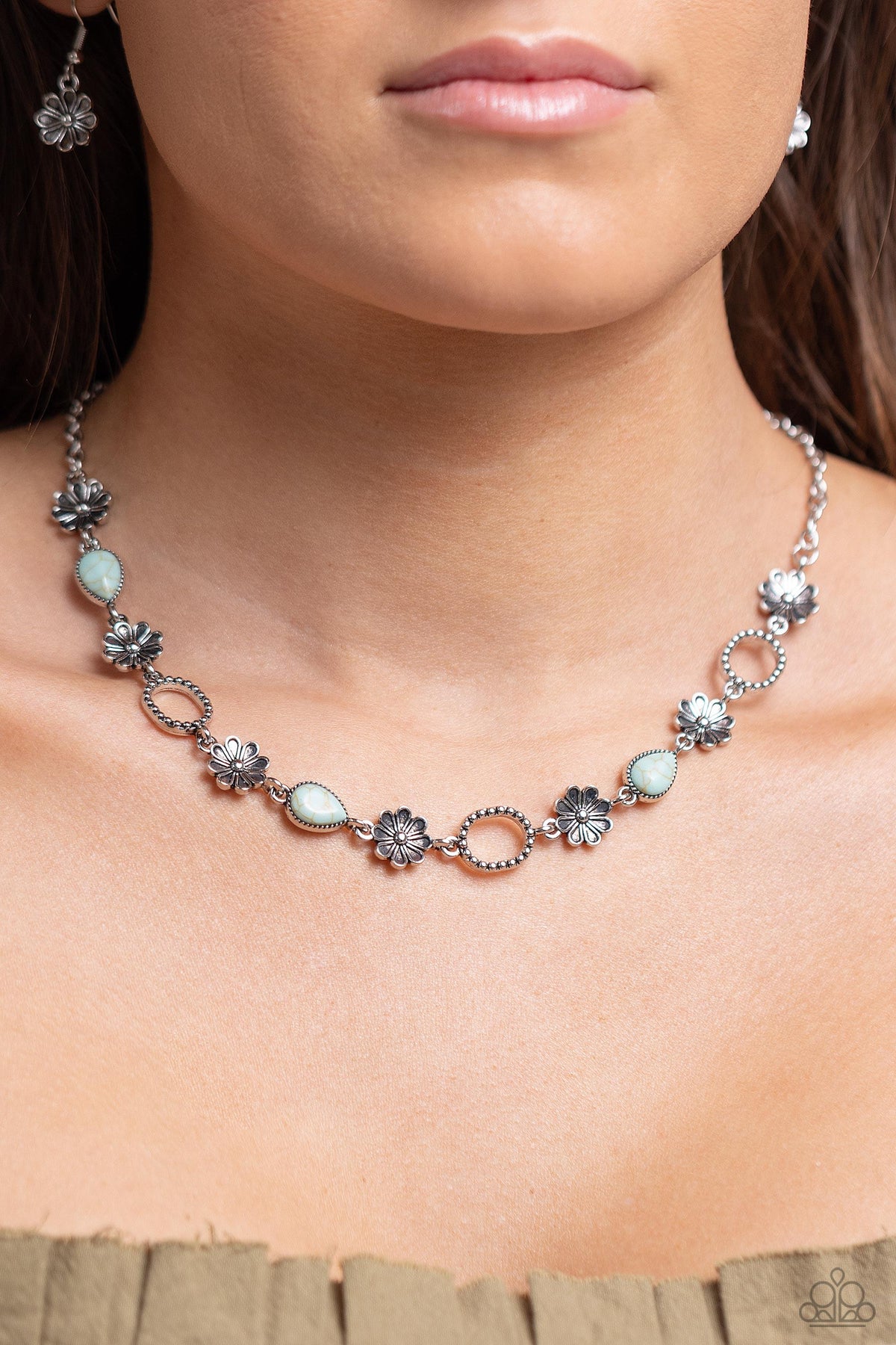 Casablanca Chic Blue Stone Necklace - Paparazzi Accessories-on model - CarasShop.com - $5 Jewelry by Cara Jewels