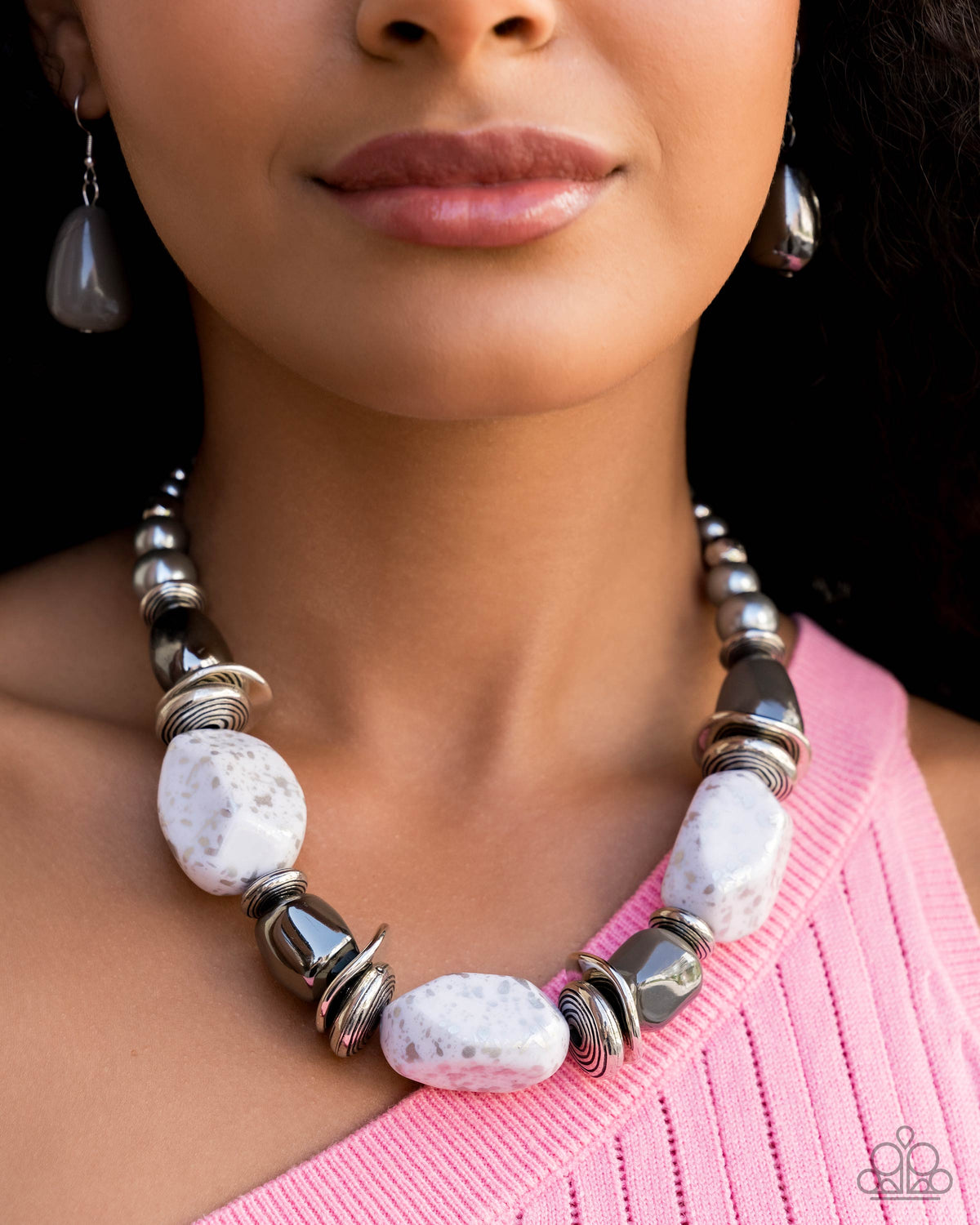 In Good Glazes Chunky Silver Necklace - Paparazzi Accessories-on model - CarasShop.com - $5 Jewelry by Cara Jewels