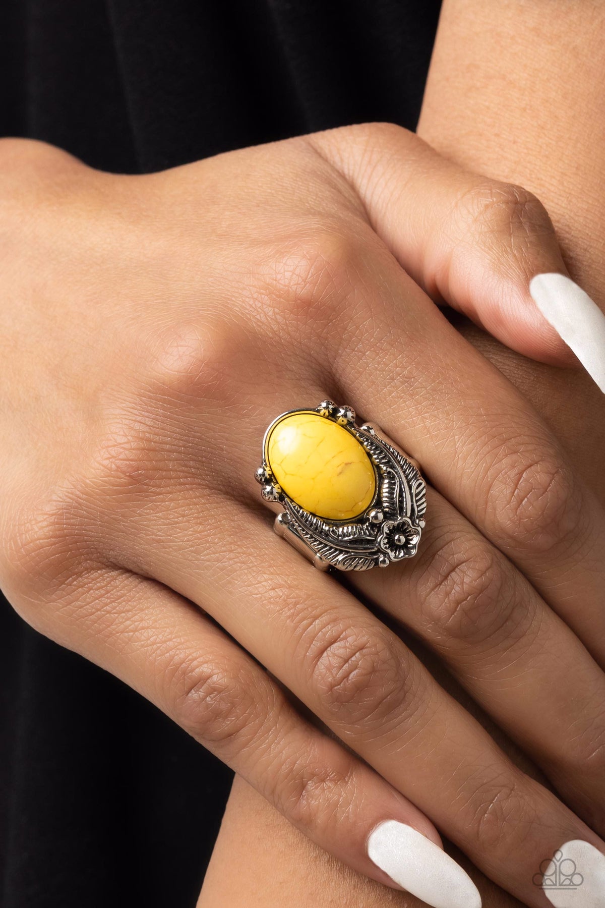 Serrated Style Yellow Ring - Paparazzi Accessories-on model - CarasShop.com - $5 Jewelry by Cara Jewels