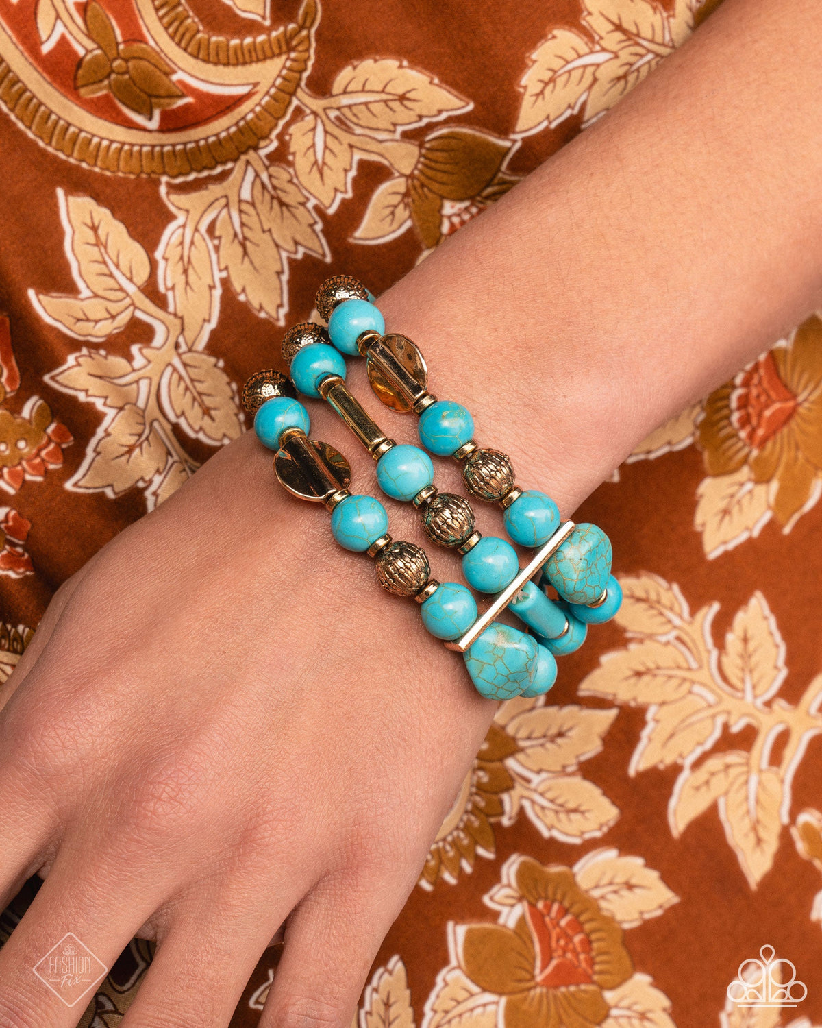 Simply Santa Fe Set - January 2025 - Paparazzi Accessories- Bracelet - CarasShop.com - $5 Jewelry by Cara Jewels