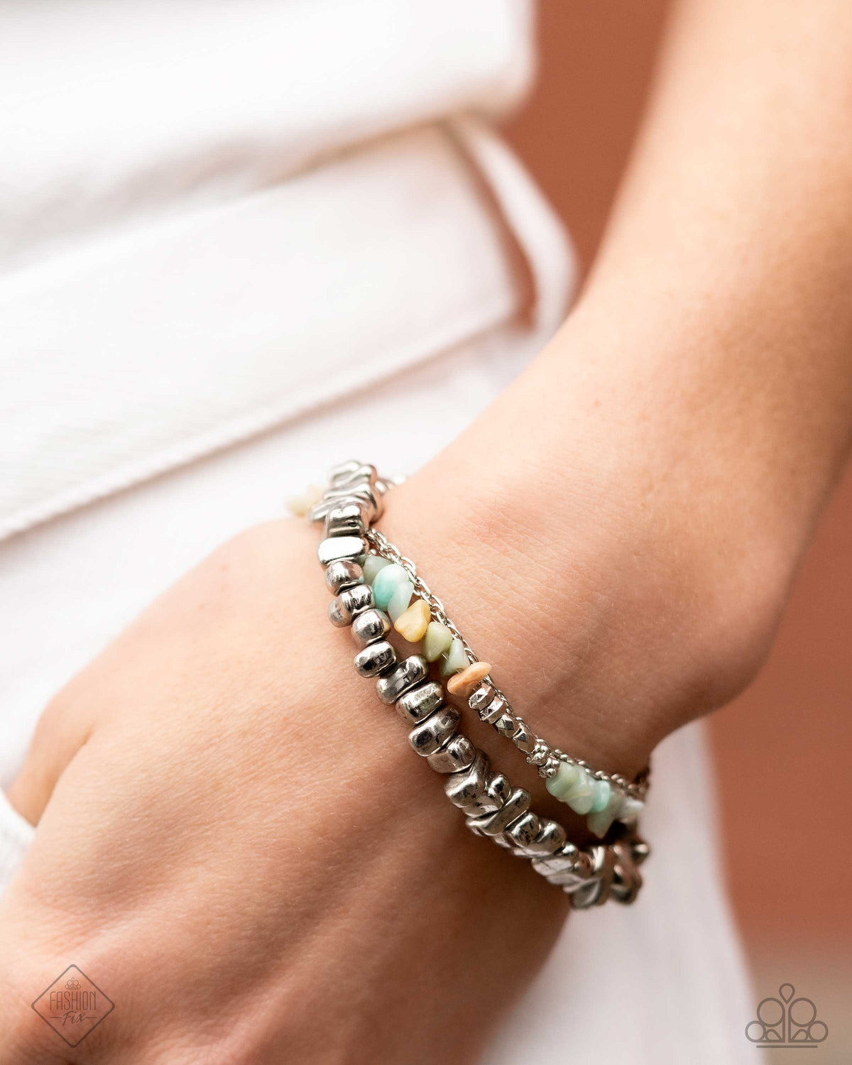 Simply Santa Fe Set - July 2024 - Paparazzi Accessories- Bracelet - CarasShop.com - $5 Jewelry by Cara Jewels