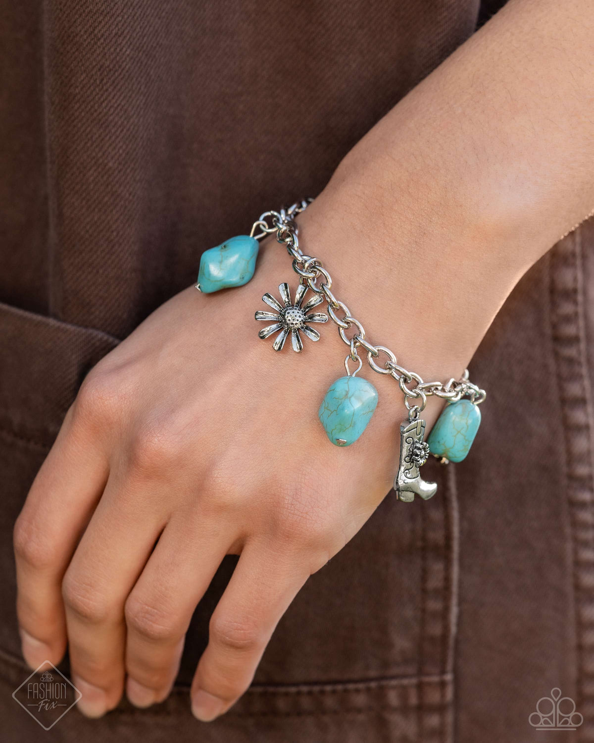 Simply Santa Fe Set - June 2024 - Paparazzi Accessories- Bracelet - CarasShop.com - $5 Jewelry by Cara Jewels