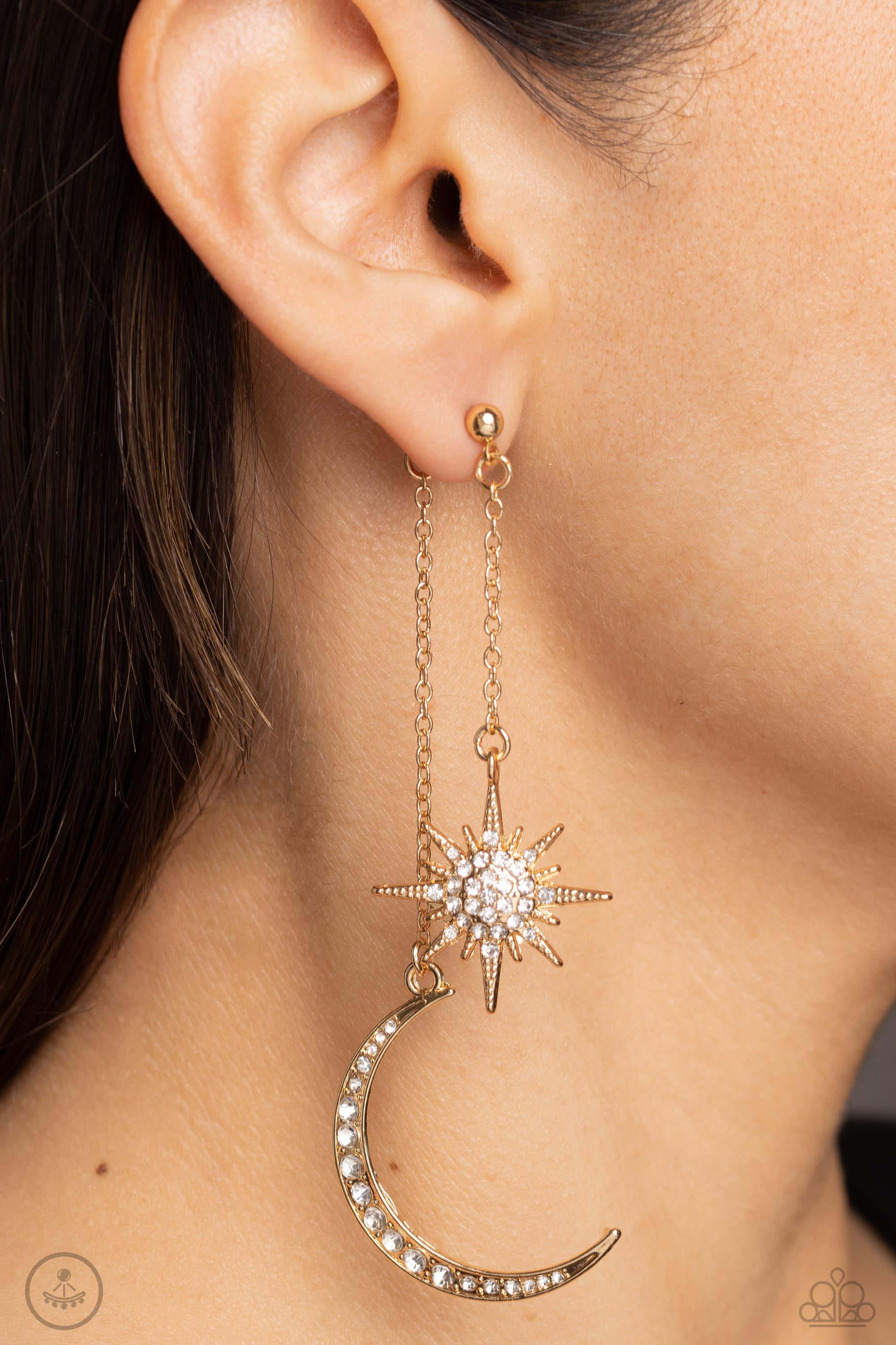 Paparazzi Star Bizarre Gold Fishhook Earrings - P5ED-GDXX-082XX