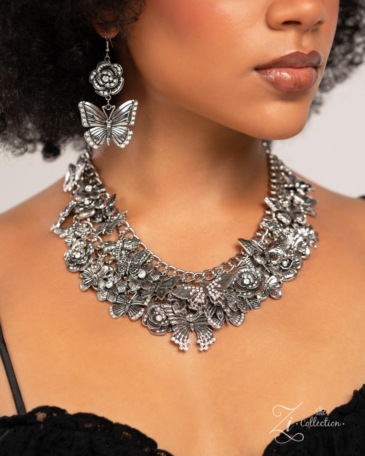 The McKayla 2024 Zi Signature Collection Necklace - Paparazzi Accessories-on model - CarasShop.com - $5 Jewelry by Cara Jewels