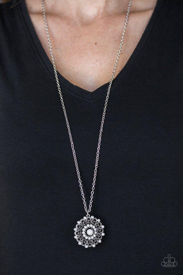 Boho Bonanza Silver Flower Necklace - Paparazzi Accessories- model - CarasShop.com - $5 Jewelry by Cara Jewels