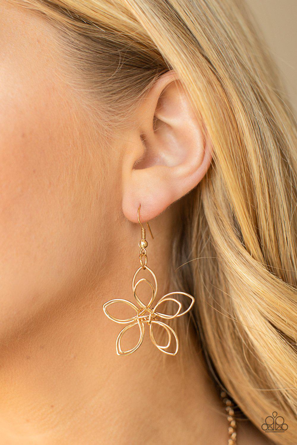 Flower Garden Fashionista Gold Wire Flower Necklace - Paparazzi Accessories - free matching earrings - CarasShop.com - $5 Jewelry by Cara Jewels