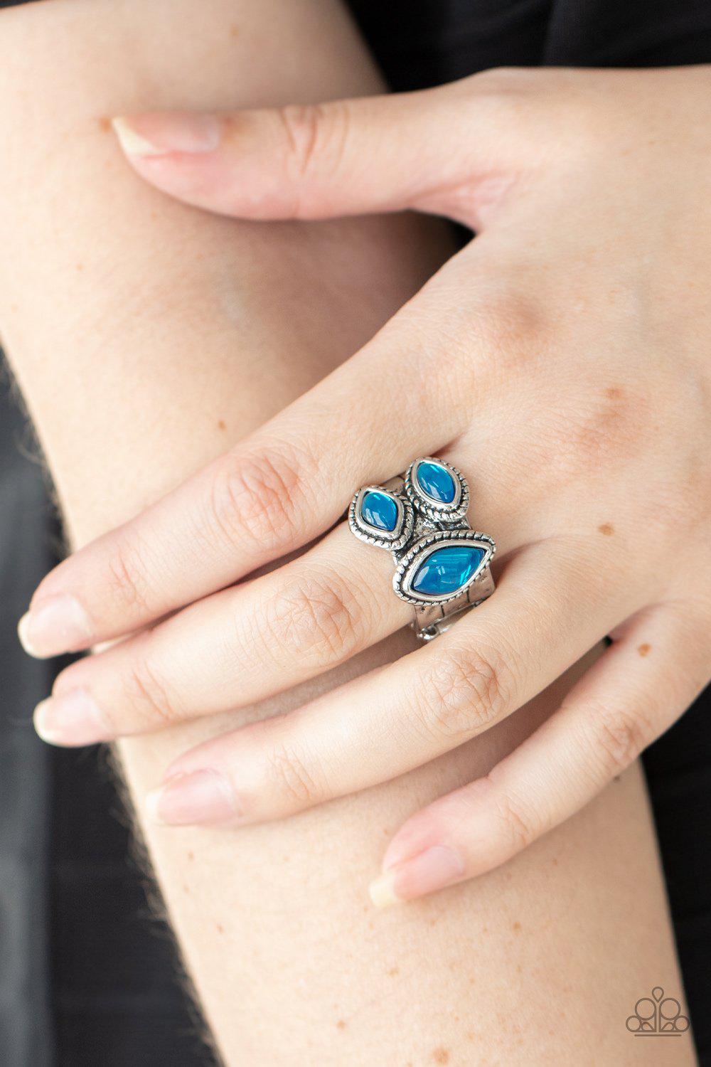 The Charisma Collector Blue Ring - Paparazzi Accessories- model - CarasShop.com - $5 Jewelry by Cara Jewels