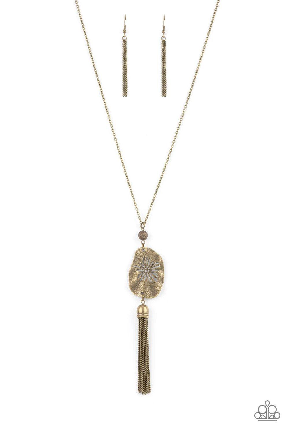 Botanical Beaches Brass Necklace - Paparazzi Accessories- lightbox - CarasShop.com - $5 Jewelry by Cara Jewels