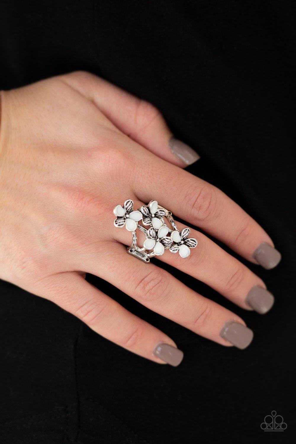 Climbing Gardens White Flower Ring - Paparazzi Accessories - model -CarasShop.com - $5 Jewelry by Cara Jewels