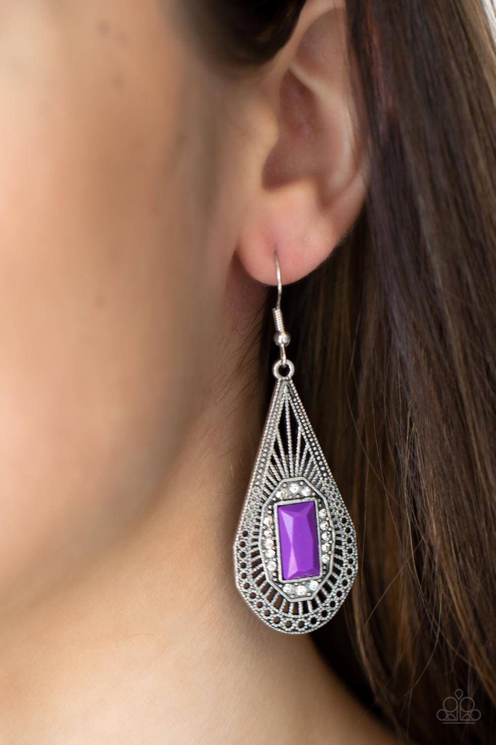 Purple deals paparazzi earrings