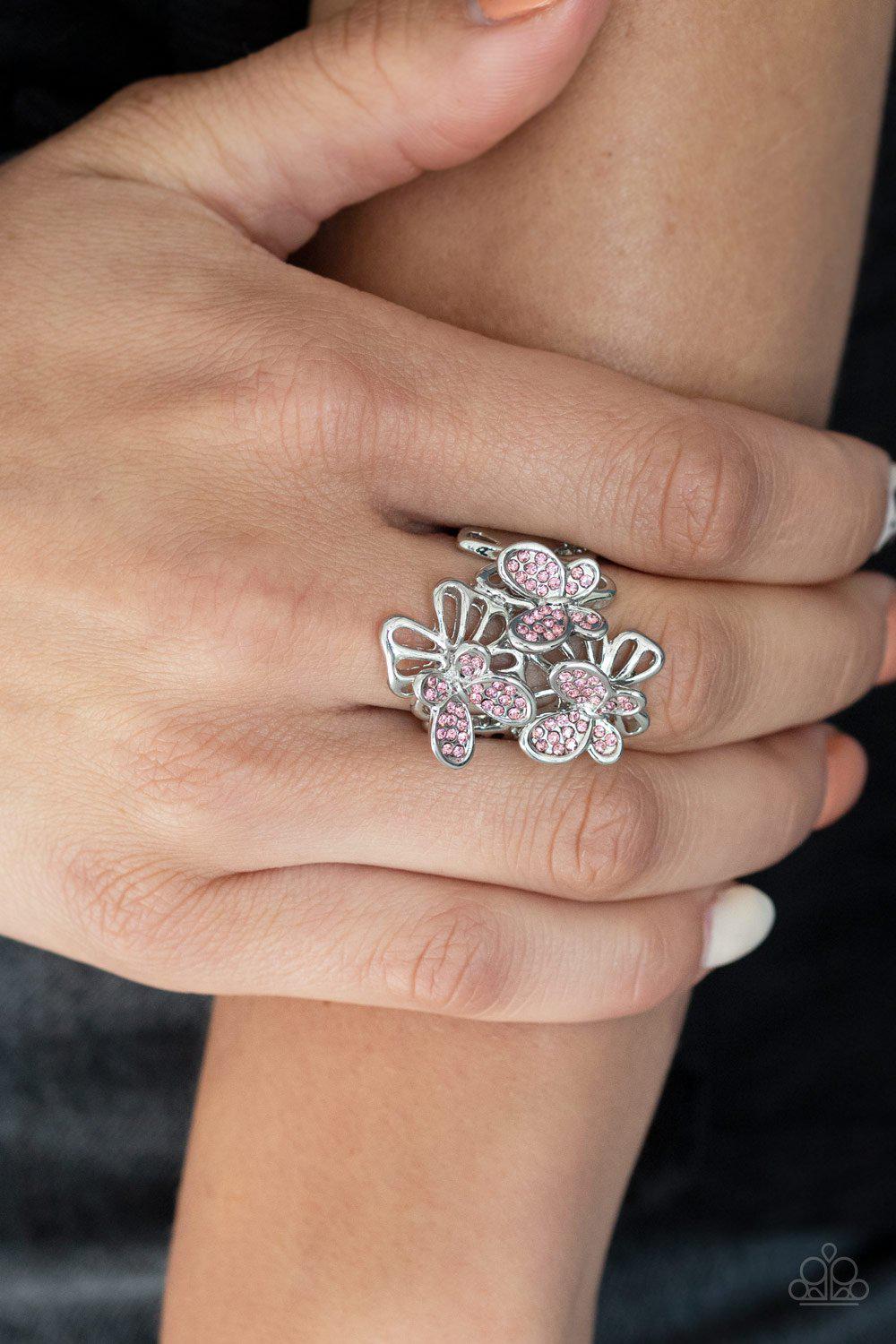 Pink butterfly store ring paparazzi