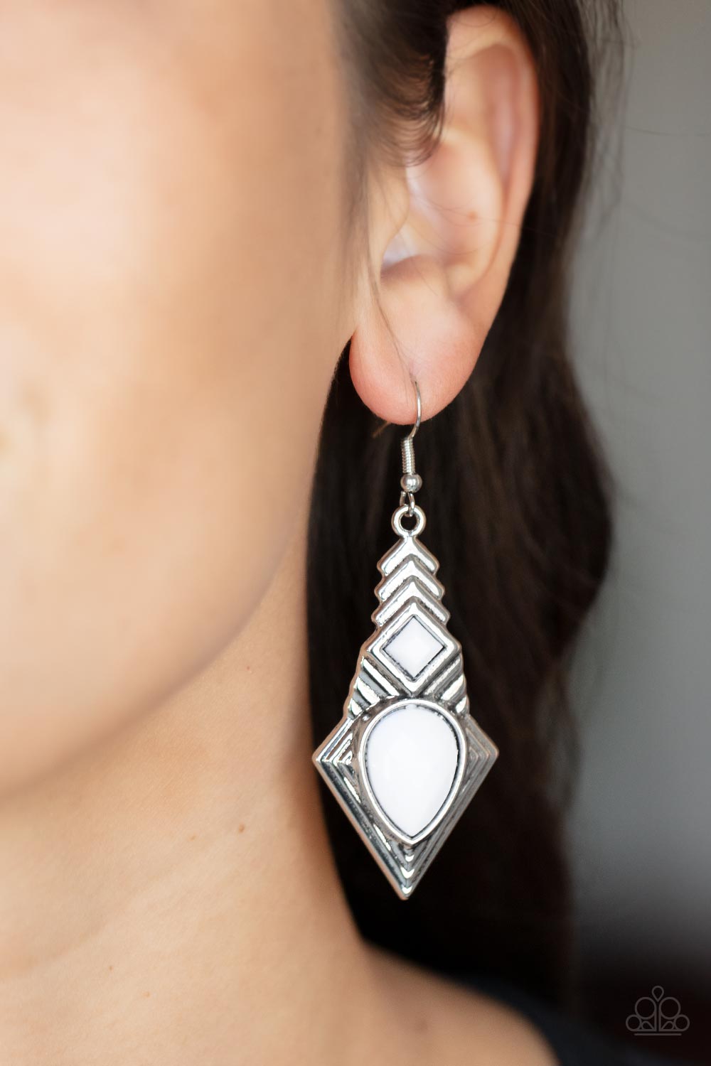 Stylishly Sonoran White Earrings - Paparazzi Accessories-on model - CarasShop.com - $5 Jewelry by Cara Jewels