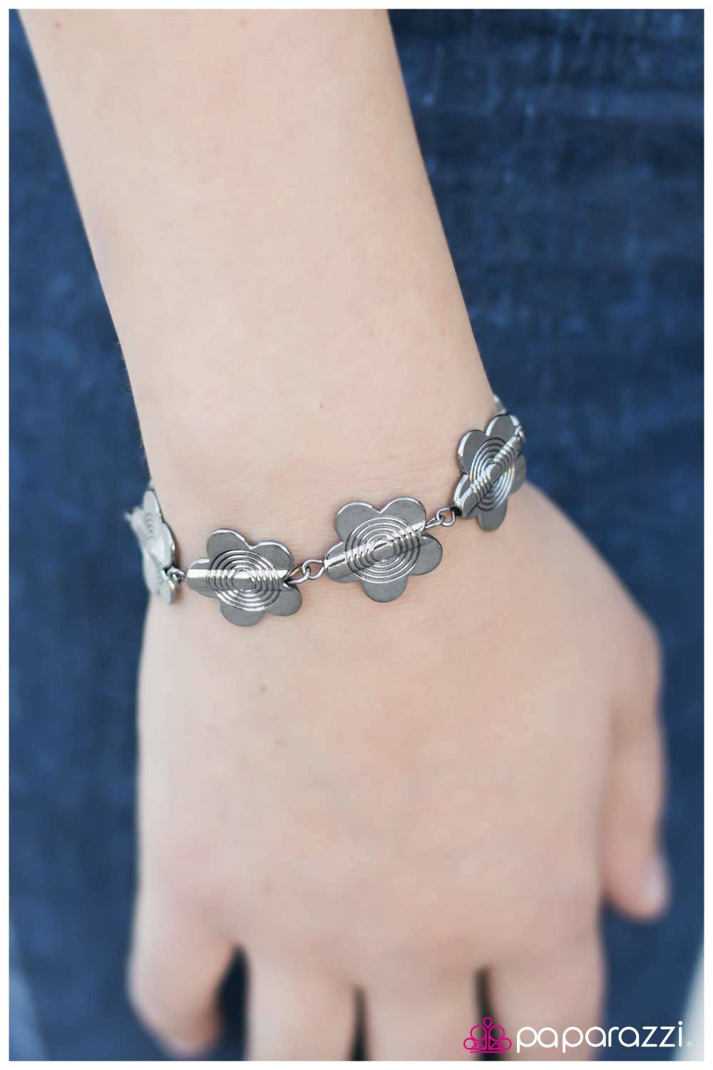 The Daisy Disco Gunmetal Black Flower Bracelet - Paparazzi Accessories-CarasShop.com - $5 Jewelry by Cara Jewels